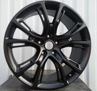 568 BM ALU KOLA  20 5x127 Jeep Grand Cherokee SRT8 Zesílený ET28
