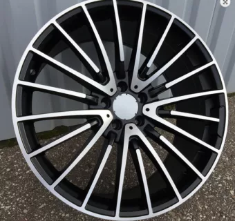 147 MB ​​ALU KOLA 21 5x112 Mercedes ML GL GLE GLS ET46