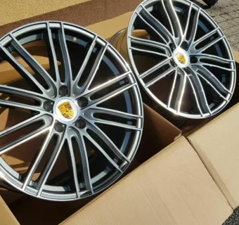 531 MG ALU KOLA 21 5 × 130 Porsche Panamera Turbo 2017