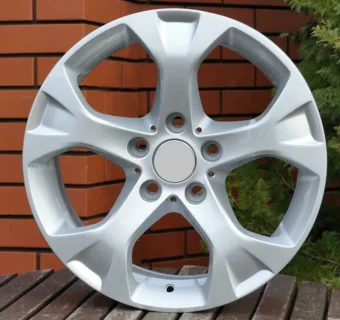 284 S 17 5x120 BMW 1 3 E46 E90 E91 X3 ET40