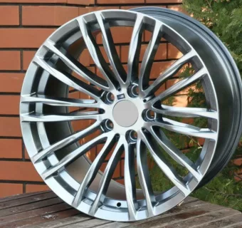 142 HB ALU KOLA 18 5x120 BMW 5 7 F10 F11 F01 F30 F32 ET33