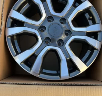 ORIGINÁLNÍ kolo Ford RanGer ALU KOLA 18 6x139.7