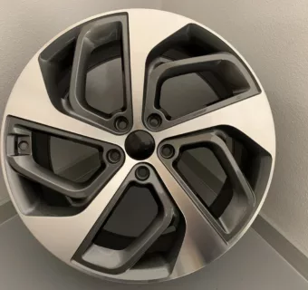 849 GMF ALU KOLA 19 "5 × 114,3 Kia Hyundai Nissan Toyota ET45.