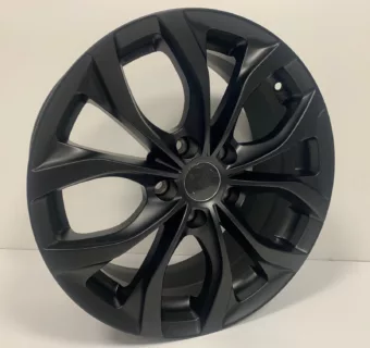 A100-10 BL ALU KOLA 18 "5 × 114,3 Renault Nissan Toyota ET45.